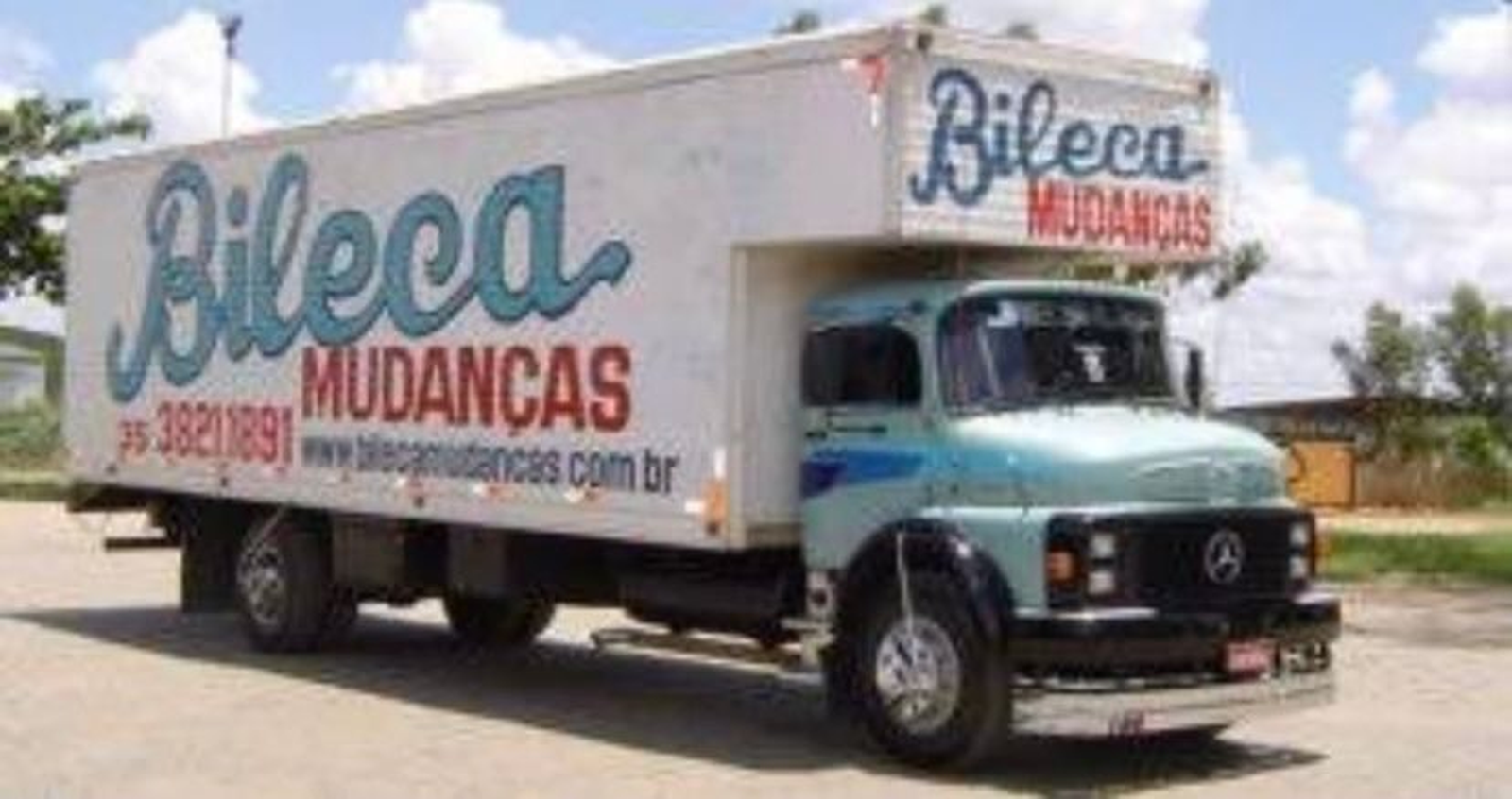 Caminhão histórico da Bileca Mudanças